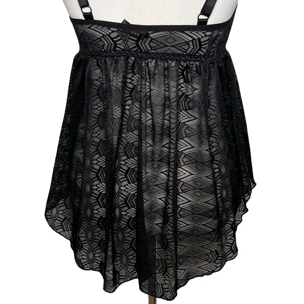 Torrid Black Lace Criss Cross Strappy V Neck Sheer Chemise Babydoll Top Size 10